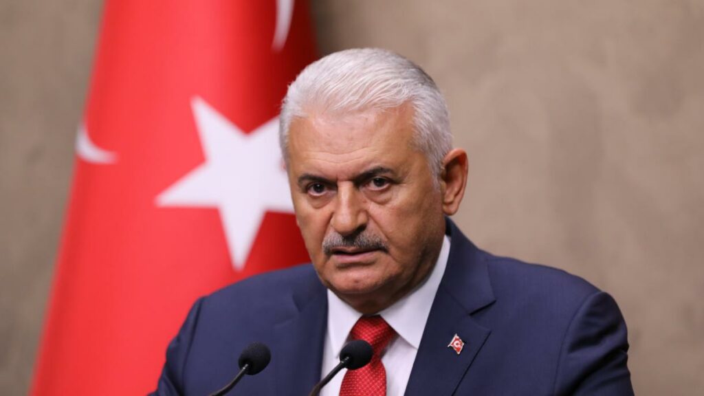 Θετικός στον κορωνοϊό ο τελευταίος πρωθυπουργός της Τουρκίας Μπιναλί Γιλντιρίμ - Media