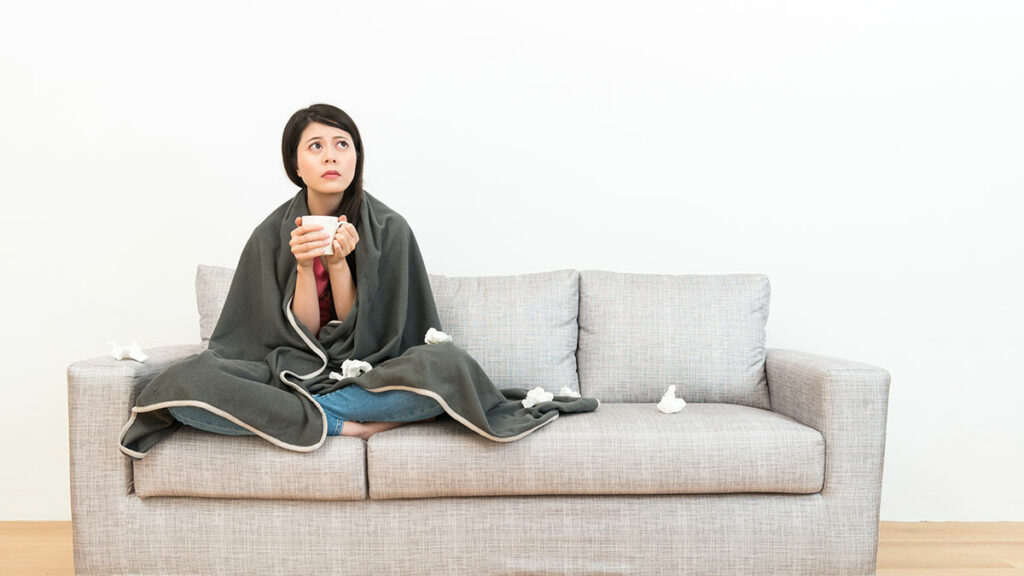 Είναι Covid-19, γρίπη ή κρυολόγημα; - Δείτε πώς θα τα ξεχωρίσετε - Media