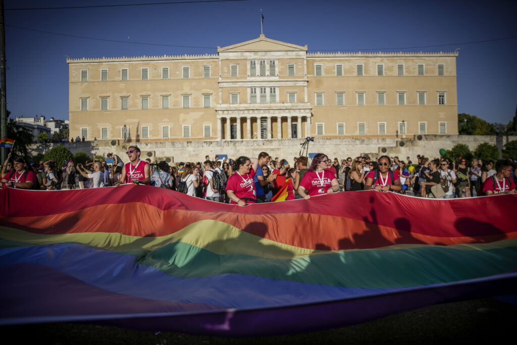 Athens Pride 2020: Τα LGBTQI+ άτομα φωνάζουν «ΩΣ ΕΔΩ» - Media