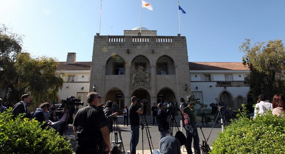 «Ζορίζεται» η FAZ με το βέτο της Κύπρου: Μιλά για απερισκεψία και «ψάχνει» τι κρύβεται πίσω από την απόφαση - Media