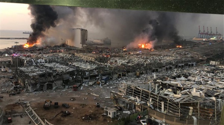 «Πολύ μικρές» πιθανότητες να βρεθεί επιζών ένα μήνα μετά τη φονική έκρηξη στο λιμάνι της Βηρυτού - Media