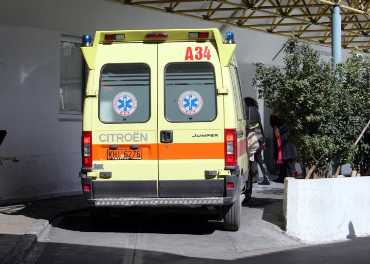Σοβαρό τροχαίο στην Κρήτη – Νεαρή γυναίκα εκσφενδονίστηκε από το όχημά της - Media