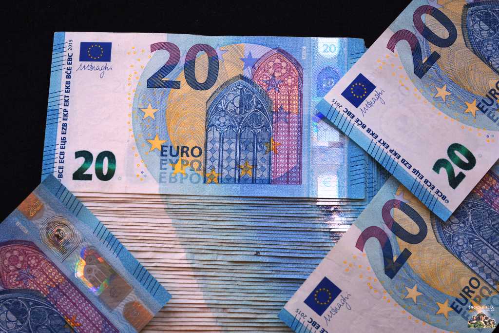 Επίδομα 534 ευρώ: Όλες οι ημερομηνίες πληρωμών - Τι ισχύει για τις επιχειρήσεις - Media