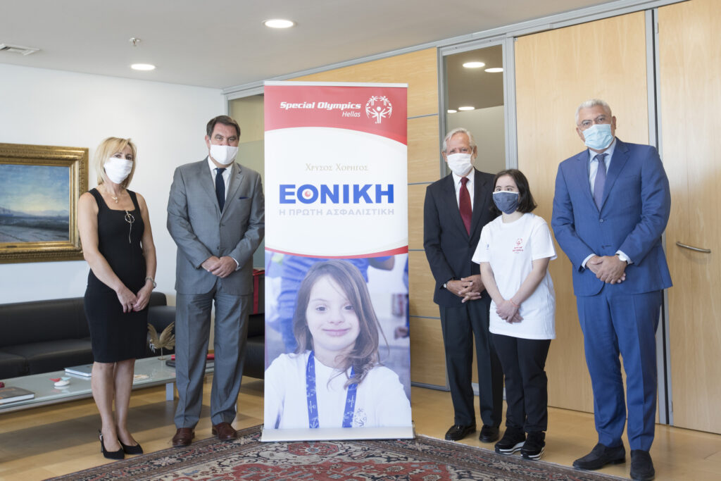 Επίτιμο μέλος των SpecialOlympicsHellas ο Δ/νων σύμβουλος της Εθνικής Ασφαλιστικής, κ. Σταύρος Κωνσταντάς - Media