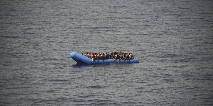 Τουλάχιστον 15 μετανάστες πνίγηκαν σε ναυάγιο στα ανοιχτά των λιβυκών ακτών - Media