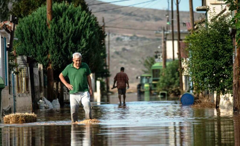 Τα 9 μέτρα αποζημίωσης για τους πληγέντες από τον «Ιανό» - 5.000 για σπίτια, 8.000 για επιχειρήσεις - Media