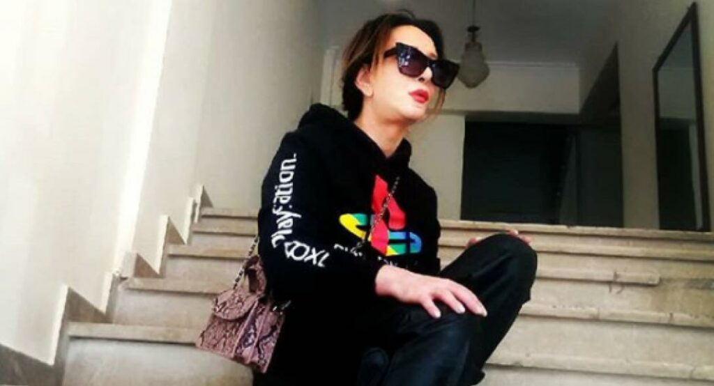 Κρήτη: Της άνοιξαν το κεφάλι επειδή είναι διεμφυλική - Στο «σκαμνί» δύο Χανιώτες - Media