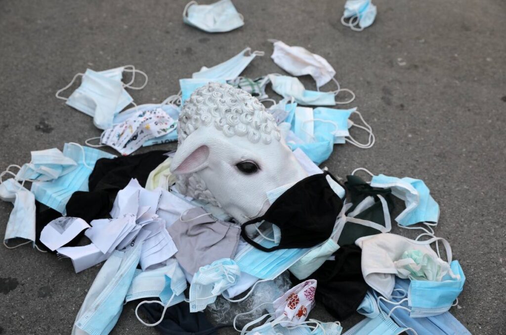 Covidiots: Παλεύοντας με τον δεύτερο ιό της πανδημίας  - Media