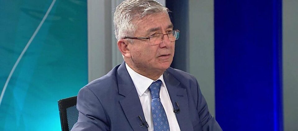 Σύμβουλος Ερντογάν: Θα βουλιάξουμε το Σαρλ Ντε Γκολ - Θα καταρρίψουμε πέντε ή έξι από τα ελληνικά αεροσκάφη (Video) - Media