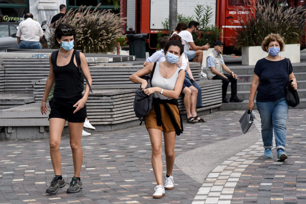 Κορωνοϊός: «Μαύρος Σεπτέμβρης» στην Αττική - Ρεκόρ κρουσμάτων, διασωληνώσεις στα ύψη - Media