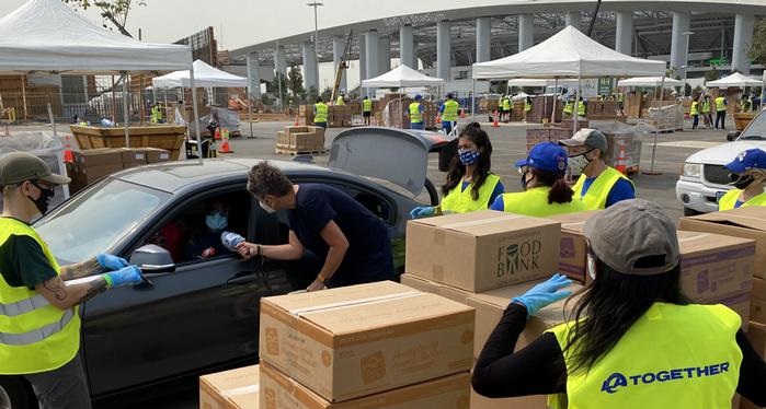 Λος Αντζελες: Φαινόμενα ακραίας φτώχειας λόγω κορωνοϊού - Media