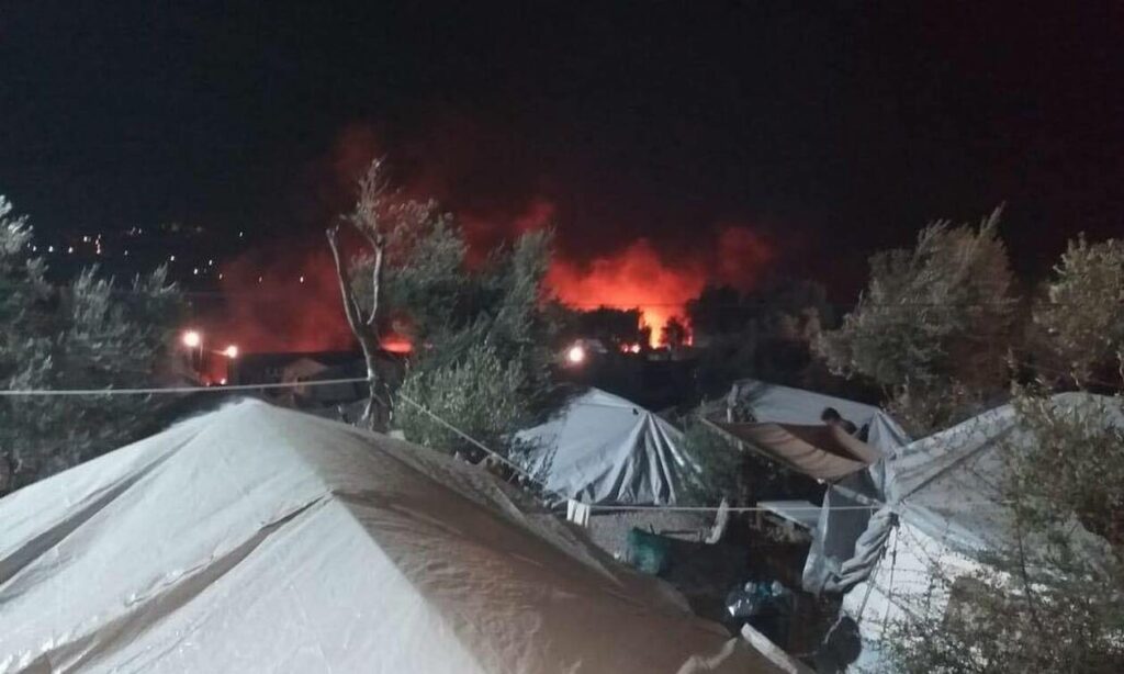 Κλιμάκιο του ΣΥΡΙΖΑ στη Μυτιλήνη για τη φωτιά στη Μόρια - Media