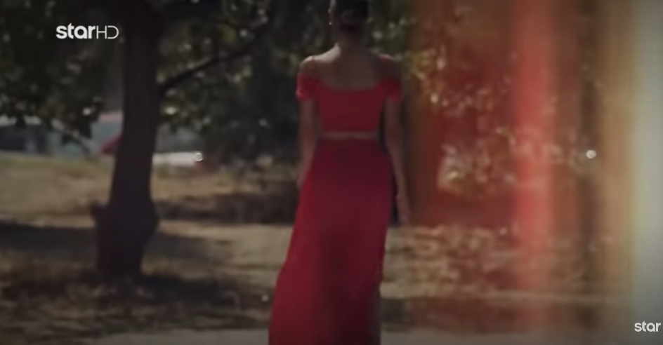 GNTM: Η 18χρονη τσιγγάνα που συγκίνησε τους κριτές - Ο ρατσισμός και τα δάκρυα στο πλατό (Video) - Media