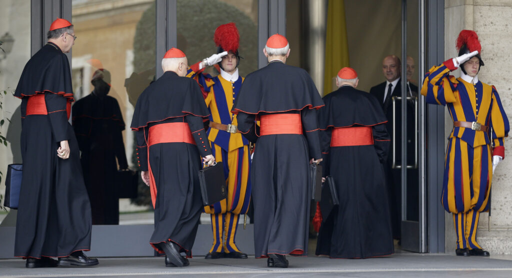 Οικονομικο σκάνδαλο στο Βατικανό: Παραιτήθηκε καρδινάλιος  - Media