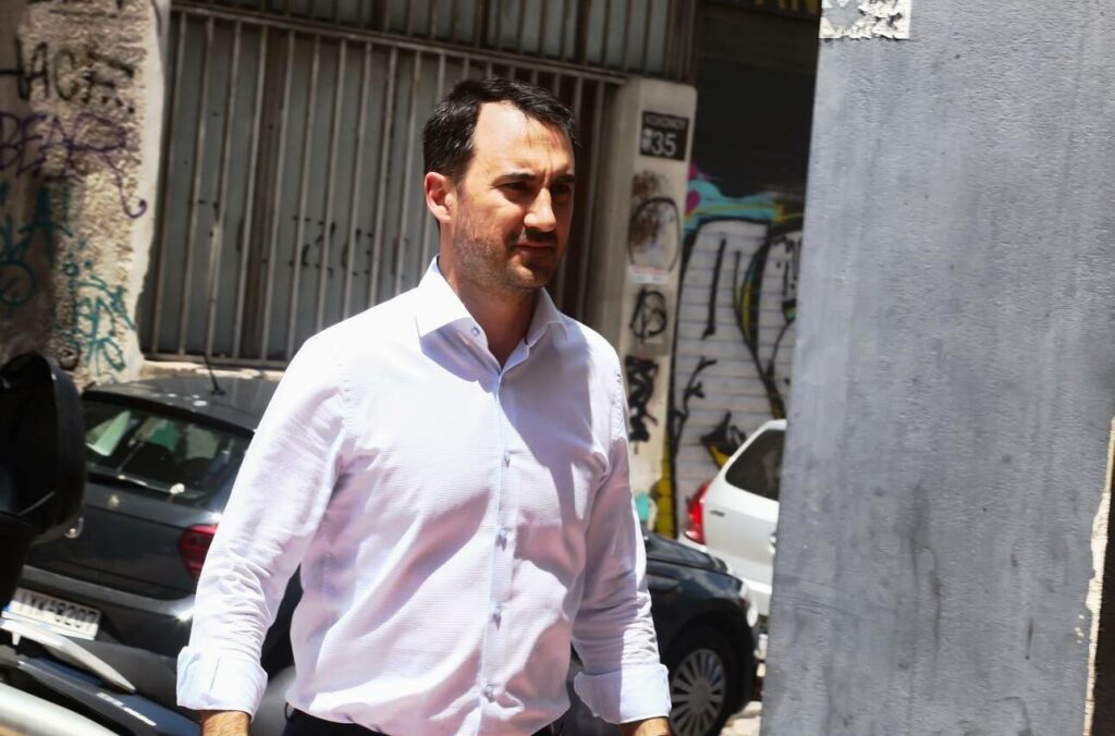 Χαρίτσης: Η κυβέρνηση απέτυχε στην επανεκκίνηση της οικονομίας - Media