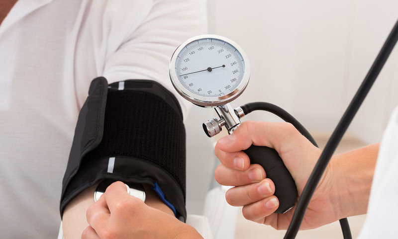 Υπέρταση: Πότε συνδέεται με την άνοια – Τι να προσέχετε - Media