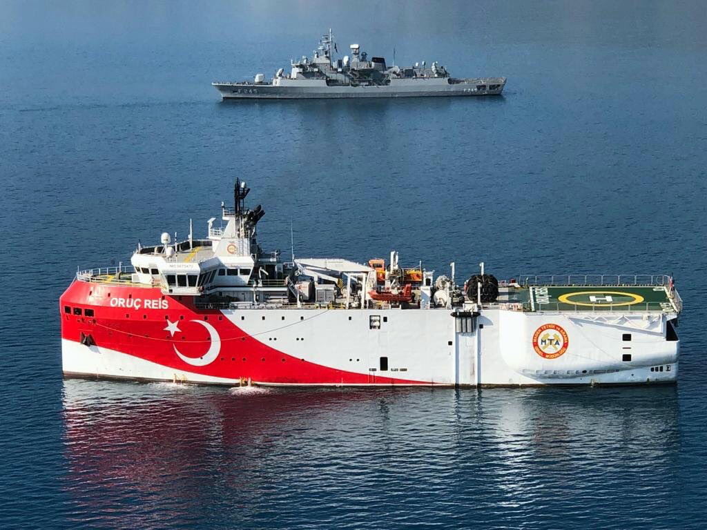 Ανησυχεί η Κομισιόν για τις τουρκικές προκλήσεις με τη νέα NAVTEX και τα Βαρώσια - Media