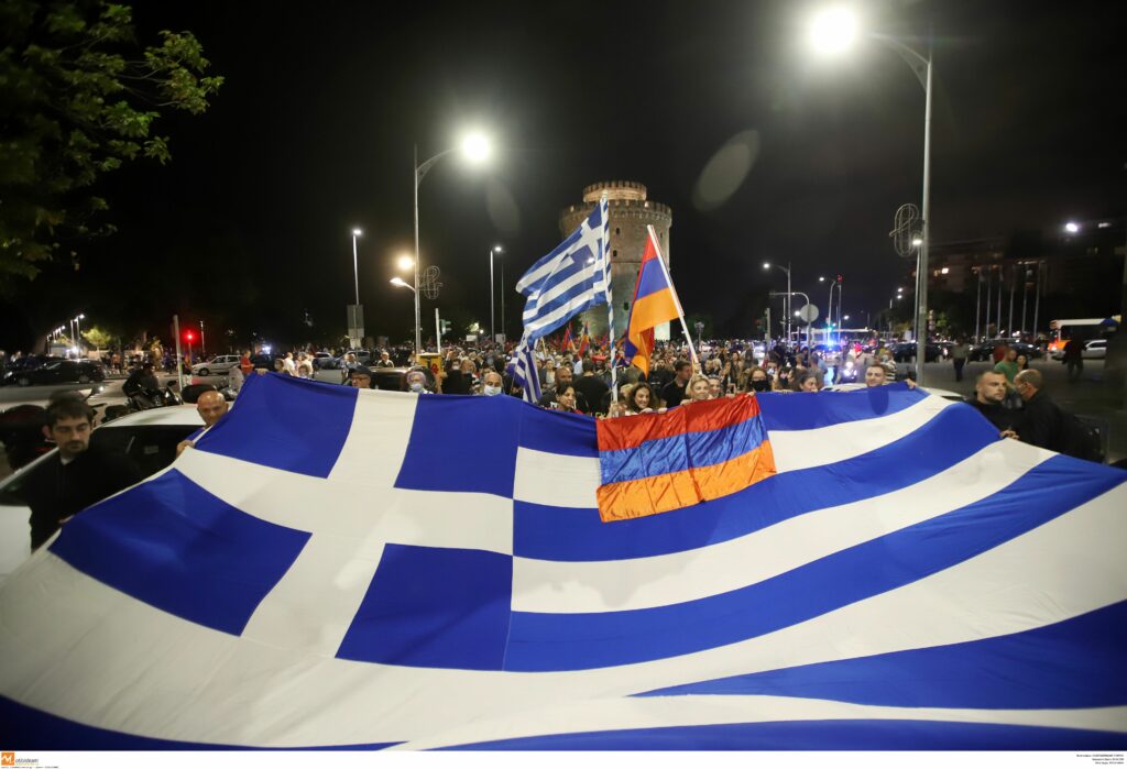 Θεσσαλονίκη: Διαδήλωση Αρμενίων για τις μάχες στο Ναγκόρνο-Καραμπάχ - Media