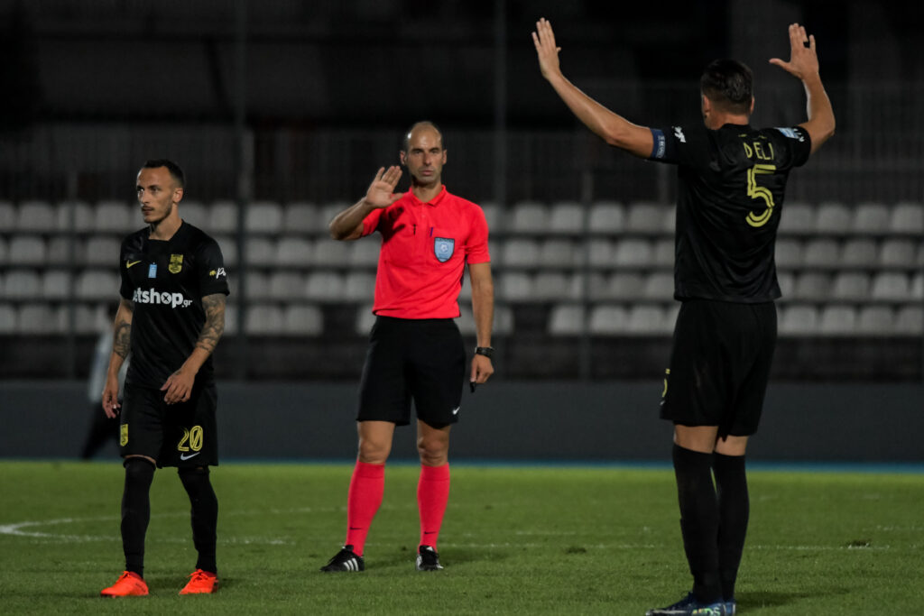 Συναγερμός στον Άρη: Ποδοσφαιριστής θετικός στον κορωνοϊό - Media