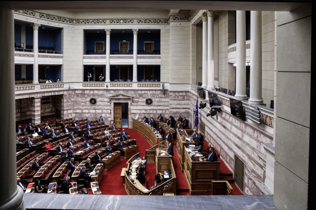 Βουλή: Απορρίφθηκε με 158 «όχι» η πρόταση μομφής κατά Σταϊκούρα - Media