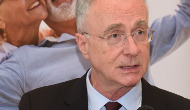 Αθ. Σκουτέλης: Ρεβεγιόν μόνη της θα κάνει η κάθε οικογένεια τα Χριστούγεννα - Media