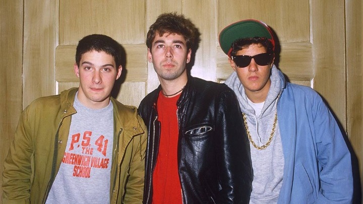 Beastie Boys: Στηρίζουν με το τραγούδι τους την προεκλογική εκστρατεία του Τζο Μπάιντεν (Video) - Media