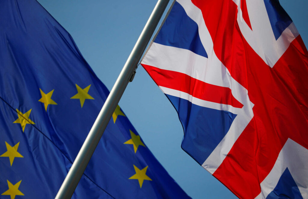Brexit : Η ΕΕ εκκινεί νομικές διαδικασίες κατά της Βρετανίας - Media