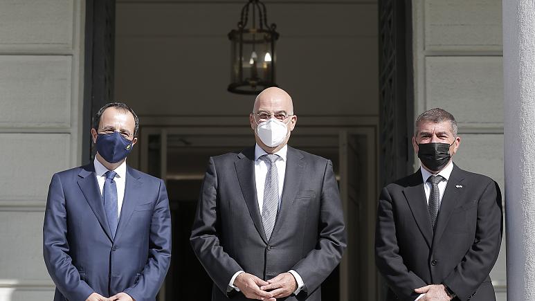 Δένδιας: Οι στενές σχέσεις Ελλάδας, Κύπρου, Ισραήλ εγγύηση ασφάλειας στην ευρύτερη περιοχή - Media