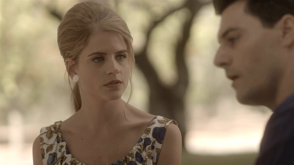 Άγριες Μέλισσες: Η Δρόσω επέλεξε τη δόξα αλλά η μοίρα είχε άλλα σχέδια - Media