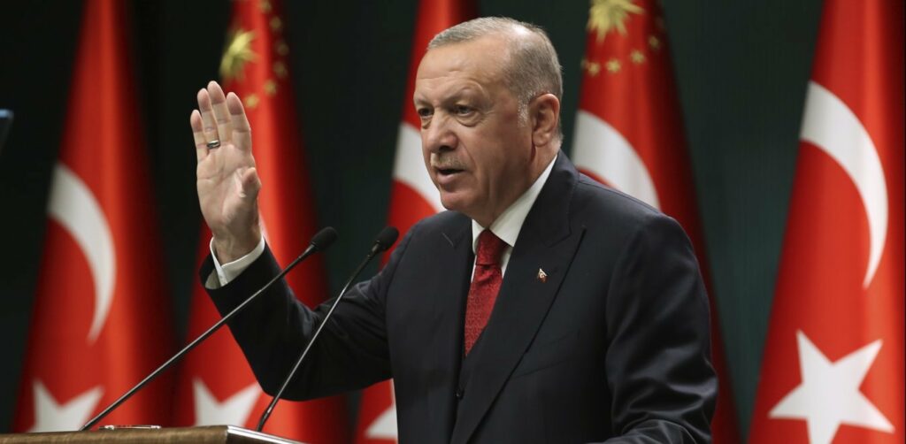 Αγωνία Ερντογάν για την οικονομία της Τουρκίας: Θα σπάσουμε το «τρίγωνο του διαβόλου» - Media