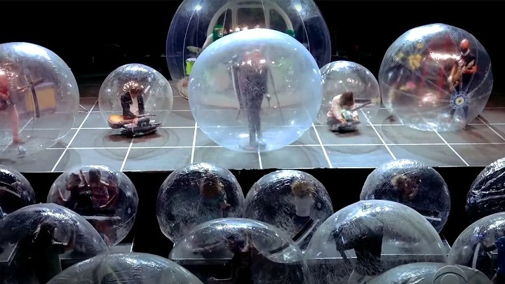 The Flaming Lips: Συναυλία εν μέσω κορωνοϊού - Μπάντα και κοινό μέσα σε... πλαστικές φούσκες! (Video) - Media