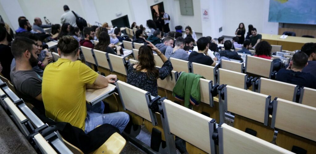 Νέο πλαίσιο για τις μετεγγραφές στα ΑΕΙ - Τι άλλάζει, πότε οι ημερομηνίες - Media
