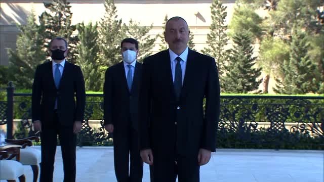 Το Αζερμπαϊτζάν θέτει ως όρο για εκεχειρία την αποχώρηση των αρμενικών δυνάμεων από το Ναγκόρνο-Καραμπάχ - Media