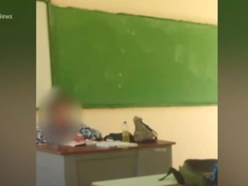 Κορωνοϊός: Σάλος με καθηγήτρια ΕΠΑΛ που αρνείται να φορέσει μάσκα στην τάξη (Video) - Media