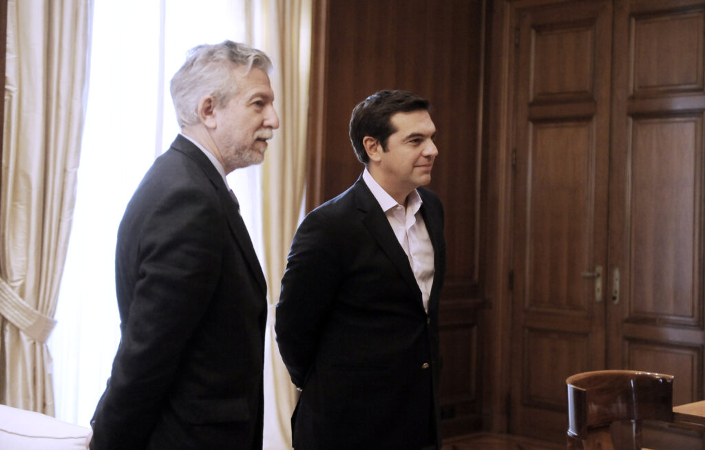 ΣΥΡΙΖΑ: Ο Κοντονής διαγράφηκε, το τραύμα μένει - Media