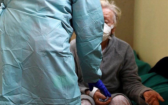 Κορωνοϊός: Τρεις ηλικιωμένοι κατέληξαν τα ξημερώματα - Στους 434 οι νεκροί - Media