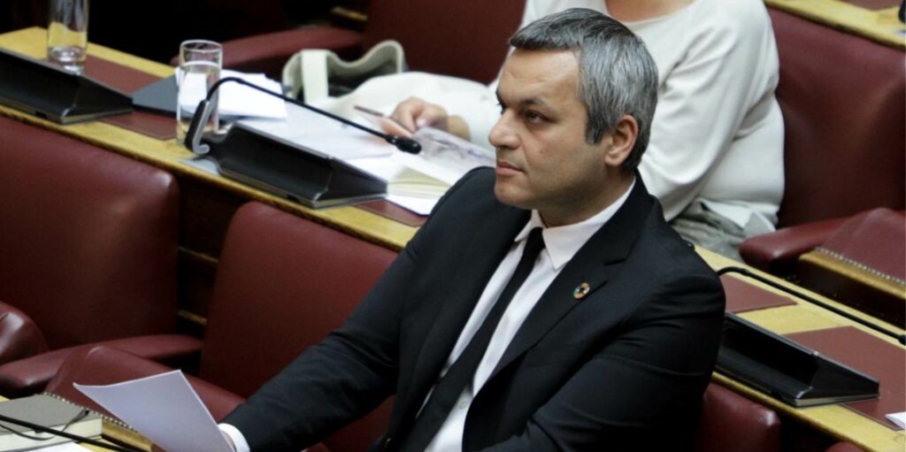 Μαμουλάκης: «Χαμένη ευκαιρία για συναίνεση» το ν/σ του ΥΠΕΝ για τα πλαστικά μίας χρήσεως - Media