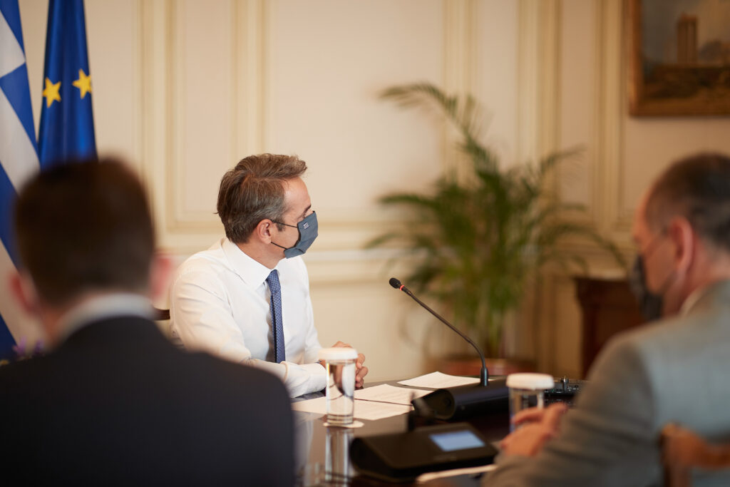 Παρουσιάζεται το σχέδιο της επιτροπής Πισσαρίδη - Τηλεδιάσκεψη με συμμετοχή του πρωθυπουργού  - Media