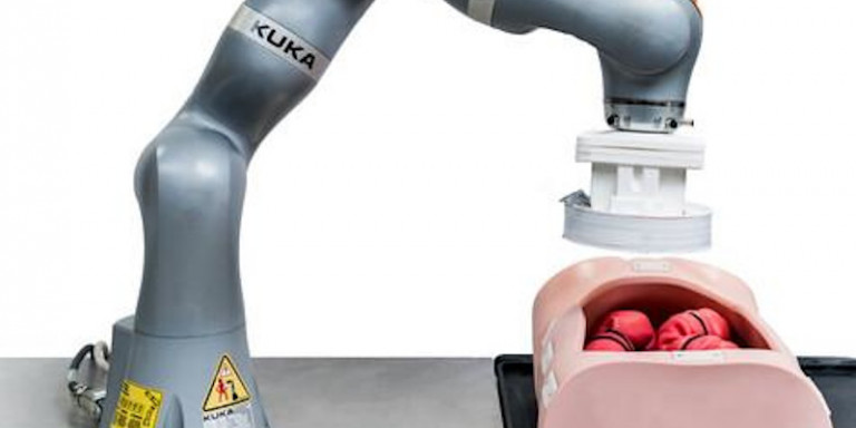 «Επανάσταση» στην ιατρική: Ρομπότ θα κάνει τις κολονοσκοπήσεις (Photos) - Media