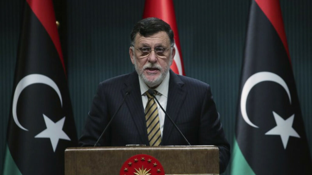 Περίεργη «αναδίπλωση» Σάρατζ- Ανακαλεί την παραίτησή του - Media