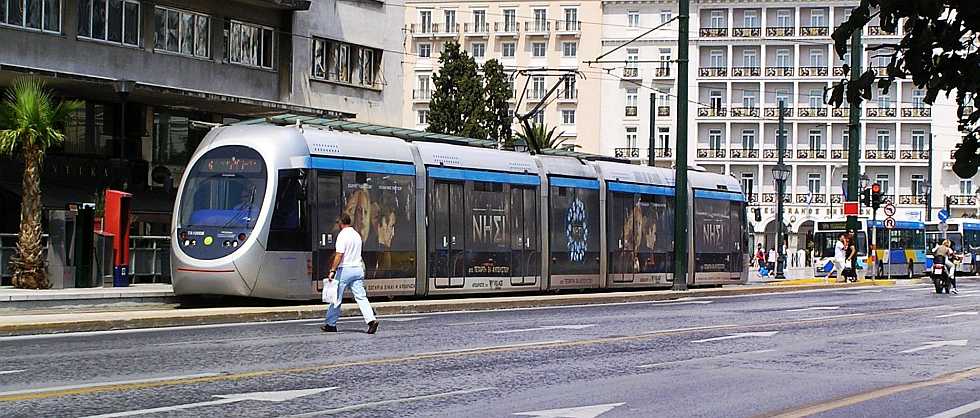 Το Τραμ επιστρέφει στο Σύνταγμα και φτάνει στον Πειραιά - Ξεκινούν δοκιμαστικά δρομολόγια - Media