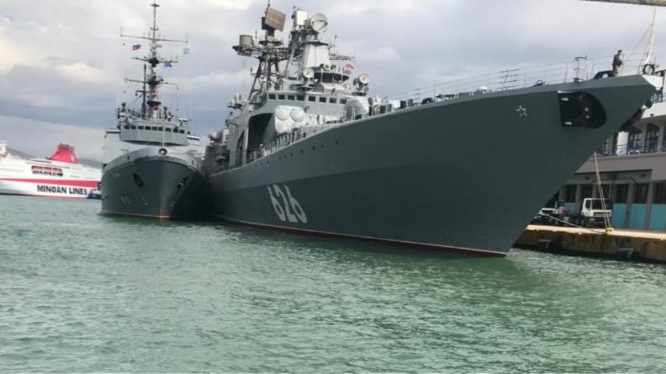 Έδεσε στον Πειραιά το τεράστιο ρωσικό πολεμικό πλοίο «Vice Admiral Kulakov» (Photos) - Media
