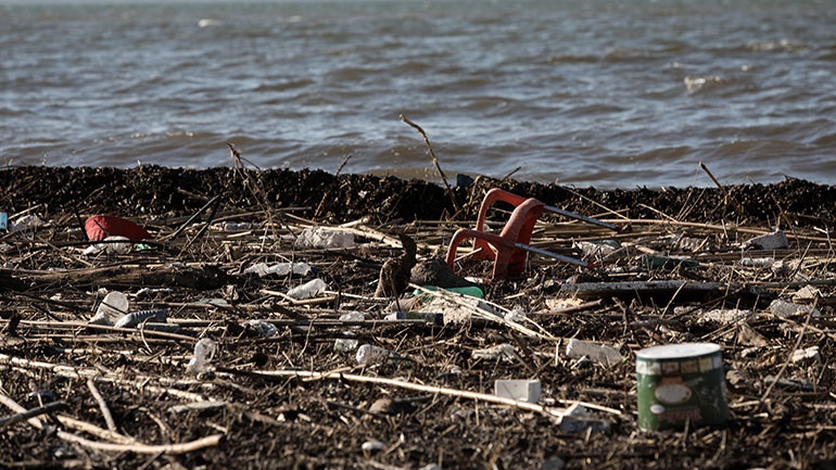 «All for Blue»: Μάζεψαν 32 τόνους απορριμμάτων από τη θάλασσα των Κυκλάδων - Media