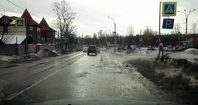Την έθαψαν ζωντανή μέχρι τον λαιμό και τη βρήκαν νεκρή μετά από μια εβδομάδα - Media