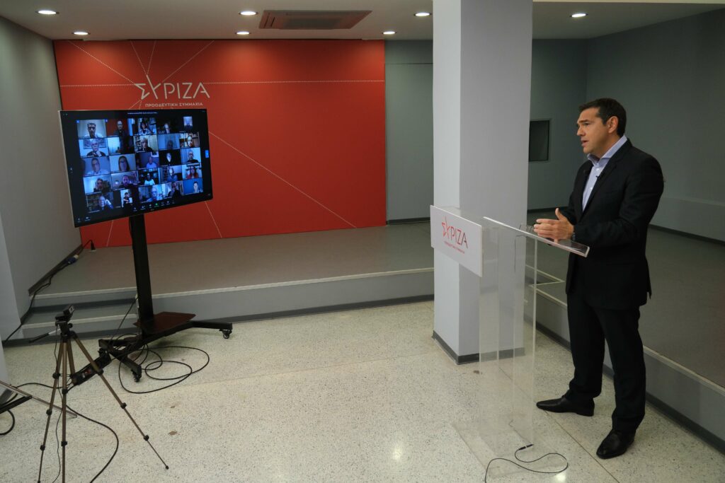 Τσίπρας στην ΚΟ ΣΥΡΙΖΑ: «Πυρά» στην κυβέρνηση για ιδεοληψία απέναντι στο ΕΣΥ, αιχμές για χρήμα σε ημέτερους (Video) - Media