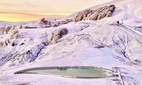 Ιωάννινα: Σαν ζωγραφιά το χιονοδρομικό Ανηλίου! (Photos) - Media