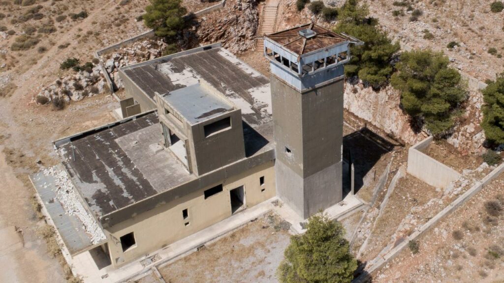 Νέες φυλακές Ασπροπύργου: Αύριο ξεκινούν οι κατεδαφίσεις στην παλιά βάση του ΝΑΤΟ  - Media