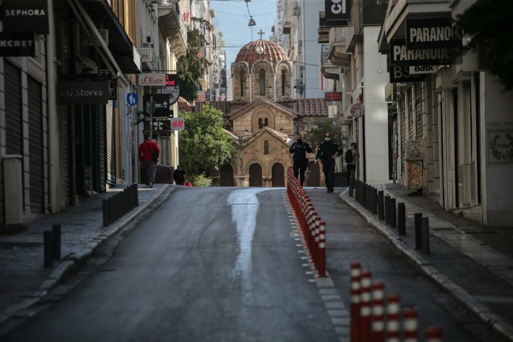 Δερμιτζάκης: Στα μέσα Δεκεμβρίου θα πέσουμε στα 500 κρούσματα - Η αγορά πρέπει να ανοίξει οριζόντια με αυστηρά μέτρα - Media