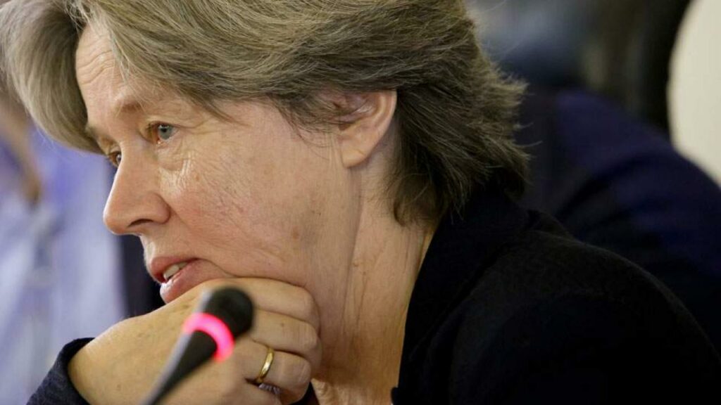 Λινού: Απαραίτητη η συνταγογράφηση των τεστ - Έλλειμμα στρατηγικής πάνω στον έλεγχο της νόσου - Media