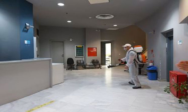 Κρούσμα κορωνοϊού στον Αθήνα 9,84 - Media